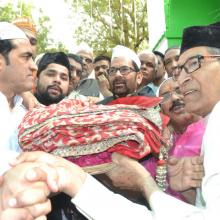 Today offered 'Chadar' on behalf of PM Shri Narendra Modi at dargah of Sufi Saint Hazrat Khwaja Moinuddin Chishti at Ajmer Sharif on 806th annual Urs. 