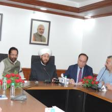 The Union Minister for Minority Affairs, Shri Mukhtar Abbas Naqvi in a meeting with the Grand Mufti of the Syrian Republic, Dr. Ahmad Badreddin Hassoun, in New Delhi on September 26, 2017.