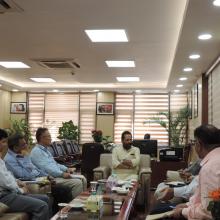 Met a delegation led by J&K Rural Development & Panchayti Raj Minister Shri Abdul Haq Khan at Antyodaya Bhawan in New Delhi today.Officials of Minority Affairs Ministry & J&K Govt discussed various on-going schemes in the state.