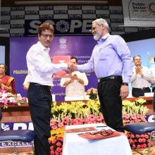 The Union Minister for Minority Affairs, Shri Mukhtar Abbas Naqvi witnessing the signing of MoUs, at the National Conference of Principal Secretaries-Secretaries in-charge of States - UTs dealing with Minority Affairs, in New Delhi on July 16, 2018.